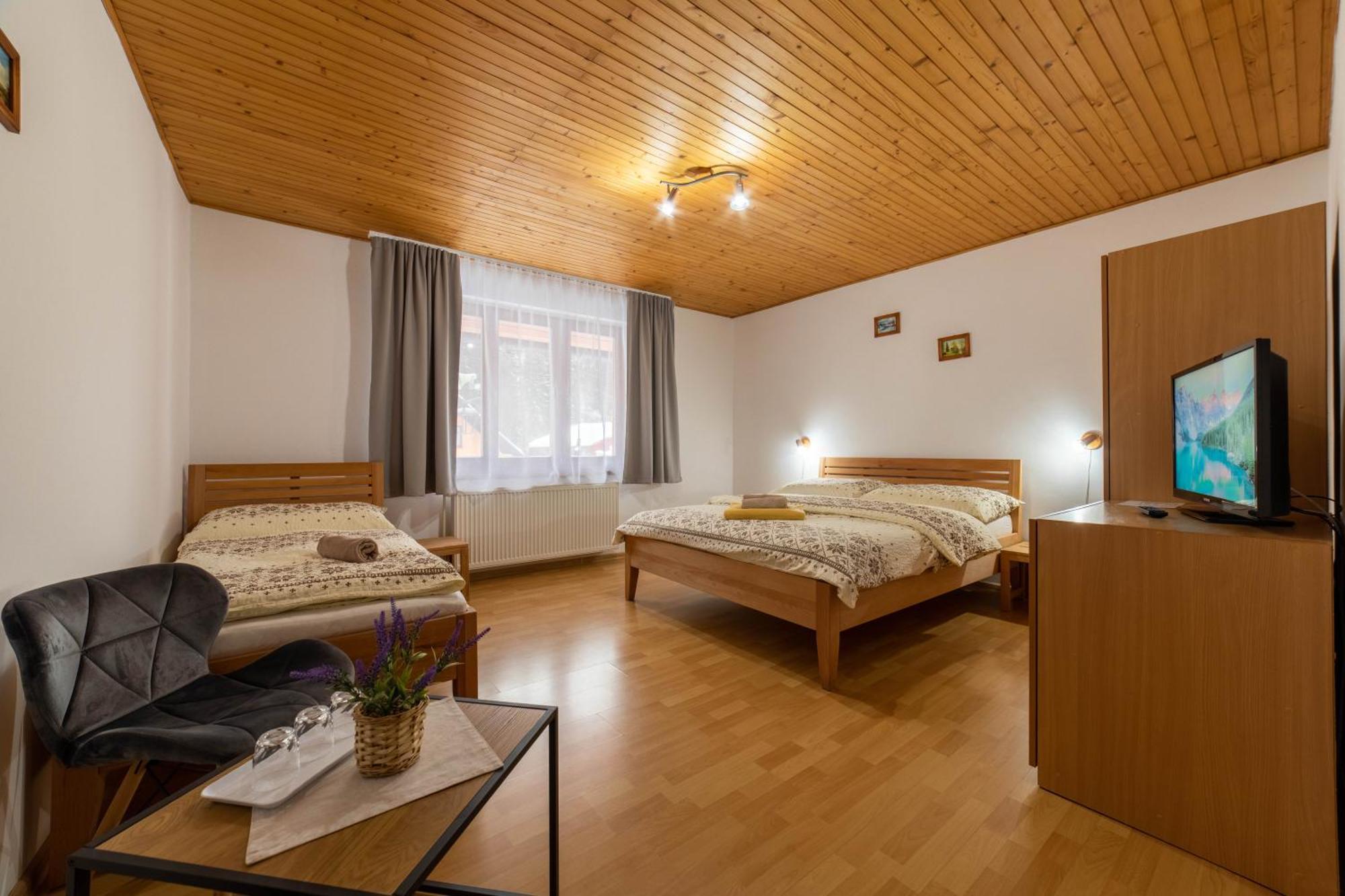 Penzion Pod Kycerou Zuberec Buitenkant foto